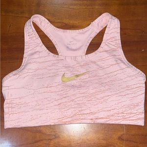 Nike pink size medium sports bra new without tags